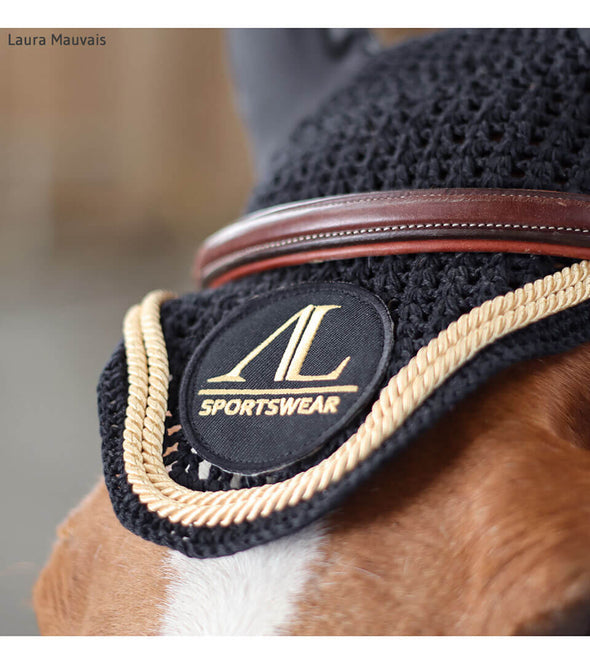 bonnet cheval noir details dores alexandra ledermann sportswear alsportswear