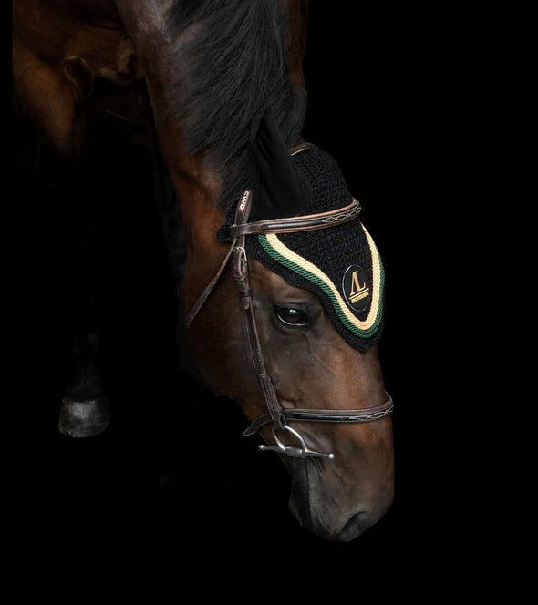 bonnet cheval noir cordes or vert sapin profile Alexandra ledermann sportswear alsportswear