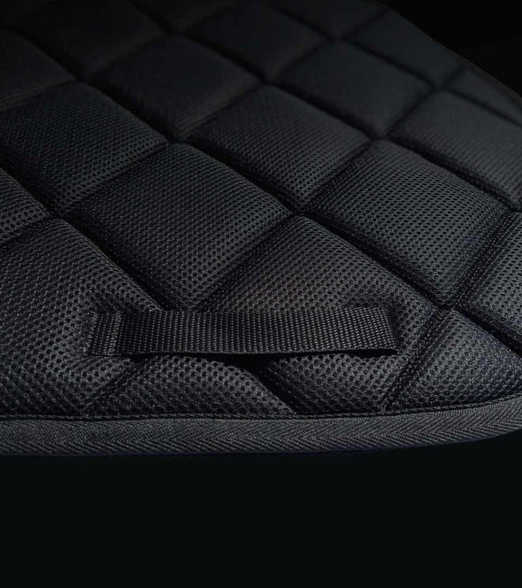 tapis de selle mesh light noir et bleu roi alexandra ledermann sportswear alsportswear