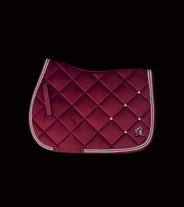 Tapis Velours  et diamant couleur bordeaux marque Alexandra Ledermann Sportswear ALSportswear