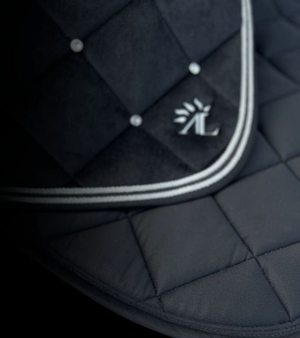 Tapis ergonomique noir velours et diamants marque Alexandra Ledermann Sportswear ALSportswear