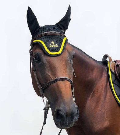 bonnet cheval noir cordes jaune eclatant alexandra ledermann sportswear al sportswear