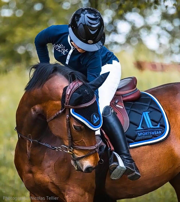 ensemble tapis bonnet cheval noir bleu roi et blanc cheval alexandra ledermann sportswear alsportswear