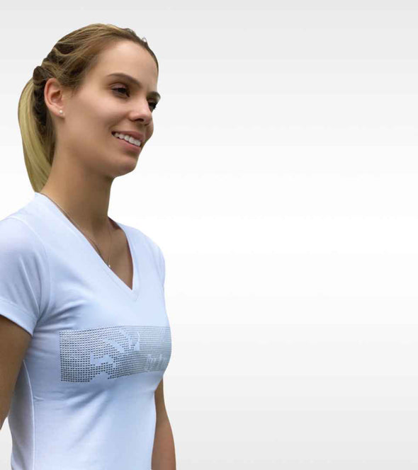t-shirt technique blanc femme lucks on fire alexandra ledermann sportswear alsportswear